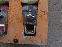 Ein alter Kaugummiautomat